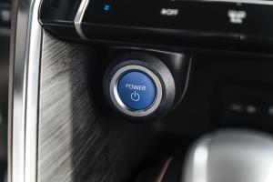Toyota Venza Hybrid XLE 2020 года 